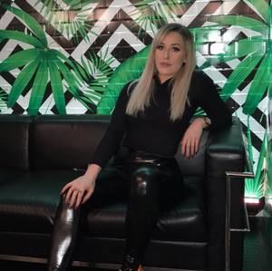 Meet your Posher, Chantal